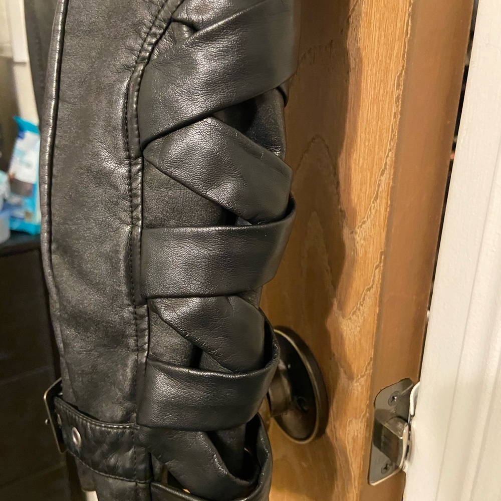 Jacket - Picture 4 of 5